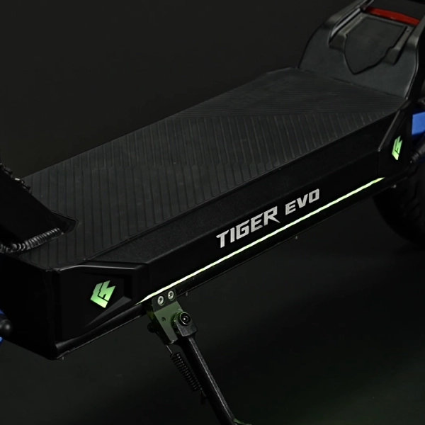Tiger EVO GTR – Flame Red